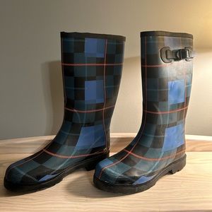 ALDO Plaid Blue and Black Rubber Rainboots